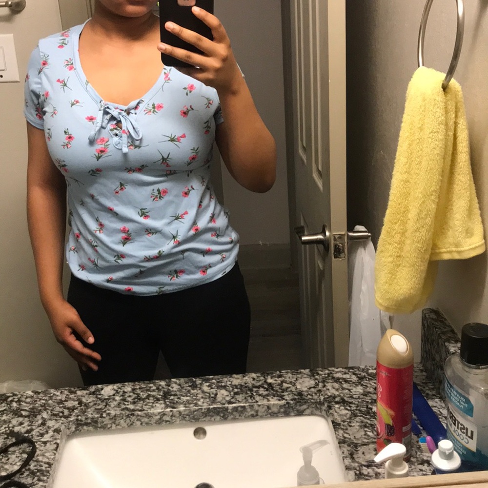 Short sleeve shirt